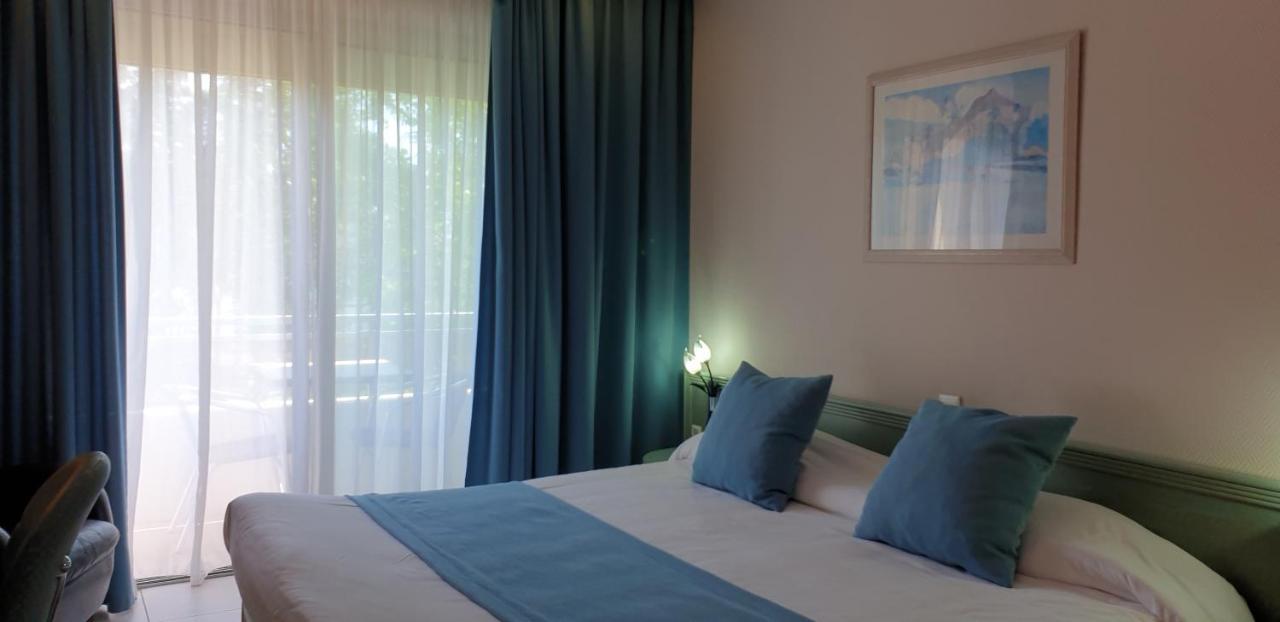 Logis Hotel & Restaurant Le Fleurance Екстер'єр фото