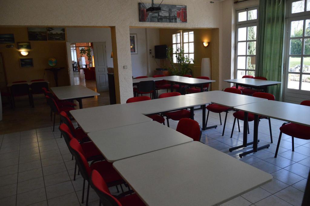 Logis Hotel & Restaurant Le Fleurance Екстер'єр фото