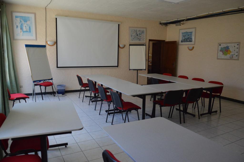 Logis Hotel & Restaurant Le Fleurance Екстер'єр фото