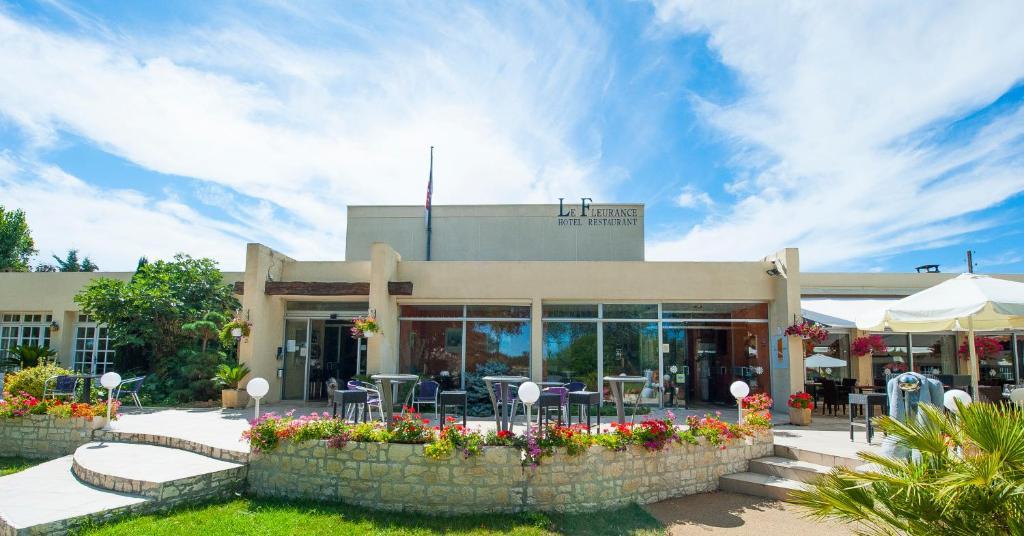 Logis Hotel & Restaurant Le Fleurance Екстер'єр фото