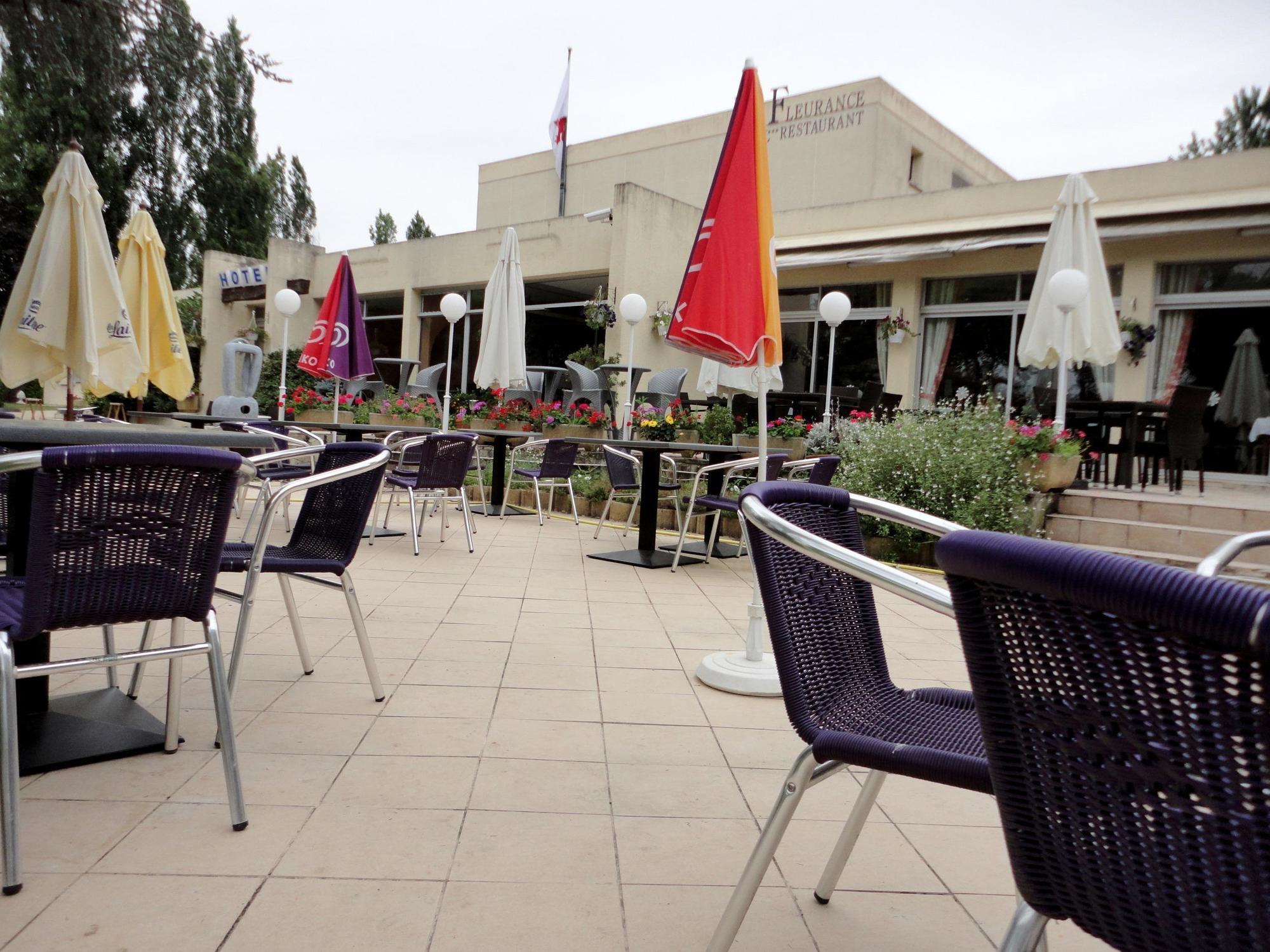 Logis Hotel & Restaurant Le Fleurance Екстер'єр фото